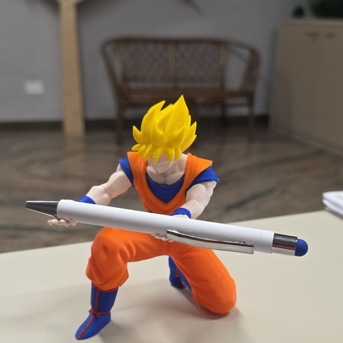 Son goku super saiyan - son,